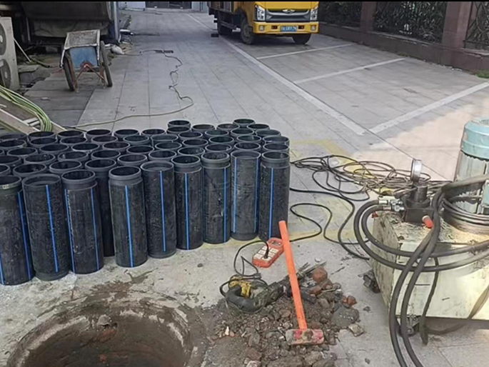 睢宁PE置换管厂家 DN315置换管 非开挖管短管置换